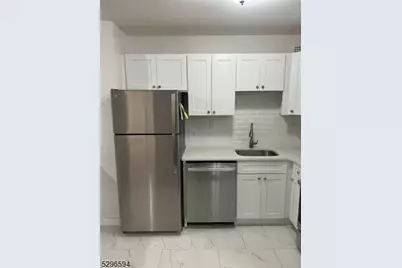 285 Aycrigg Ave #10i, Passaic, NJ 07055 - Photo 10