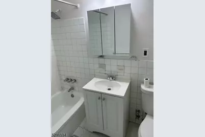 285 Aycrigg Ave #10i, Passaic, NJ 07055 - Photo 30