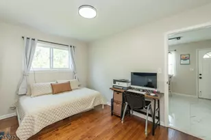 206 Centre St, Nutley, NJ 07110 - Photo 14