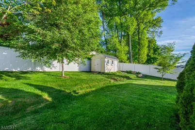 540 Herrick Dr, Rockaway Township, NJ 07801 - Photo 10