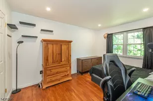 8 Maple Ave, East Hanover Township, NJ 07936 - Photo 22