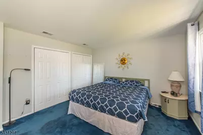 8 Maple Ave, East Hanover Township, NJ 07936 - Photo 16