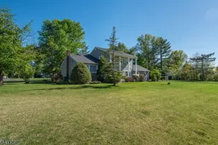 8 Maple Ave, East Hanover Township, NJ 07936 - Photo 26