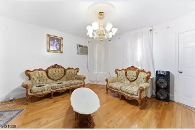 215 - 217 E 16th St #3, Paterson, NJ 07524 - Photo 4