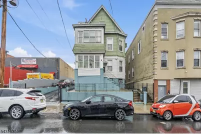 215 - 217 E 16th St #3, Paterson, NJ 07524 - Photo 2