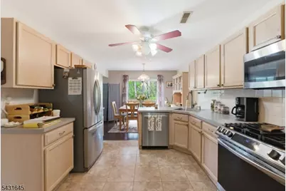 16 Pale Star Ct, Hardyston Township, NJ 07419 - Photo 16