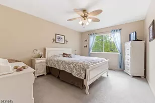 16 Pale Star Ct, Hardyston Township, NJ 07419 - Photo 18