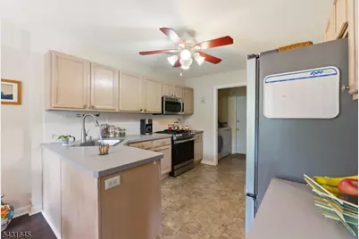 16 Pale Star Ct, Hardyston Township, NJ 07419 - Photo 14