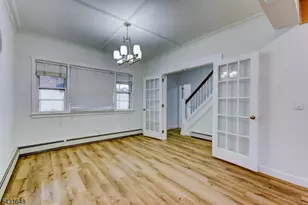 40 Grove St, Elmwood Park, NJ 07407 - Photo 12