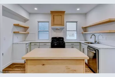 40 Grove St, Elmwood Park, NJ 07407 - Photo 24