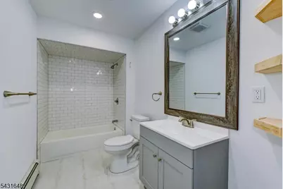 40 Grove St, Elmwood Park, NJ 07407 - Photo 32