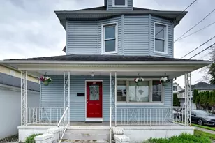 40 Grove St, Elmwood Park, NJ 07407 - Photo 4