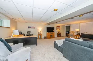 1 W Rd, Boonton Township, NJ 07005 - Photo 34