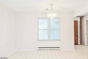 332B Quinton Dr, Monroe Township, NJ 08831 - Photo 10