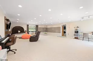25 Carsdale Ct, Montgomery Township, NJ 08502 - Photo 26