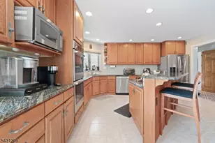 25 Carsdale Ct, Montgomery Township, NJ 08502 - Photo 32