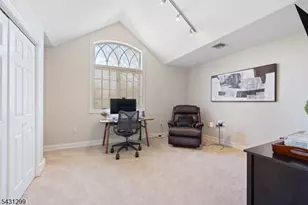 25 Carsdale Ct, Montgomery Township, NJ 08502 - Photo 22