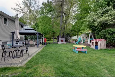 156 Little Falls Rd, Cedar Grove, NJ 07009 - Photo 20