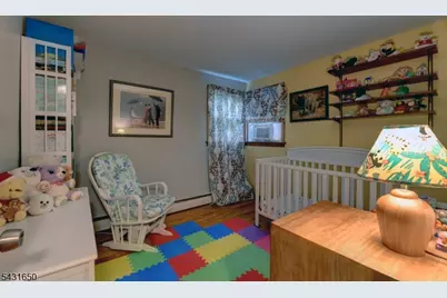 156 Little Falls Rd, Cedar Grove, NJ 07009 - Photo 12