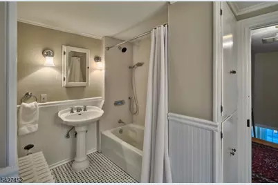 73 N Main St, Cranbury Township, NJ 08512 - Photo 20