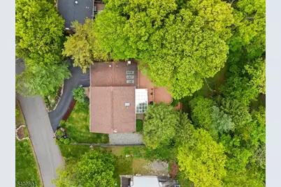 15 Lake Riconda Dr, Ringwood, NJ 07456 - Photo 44