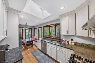 16 Columbus Rd, Sparta Township, NJ 07871 - Photo 12