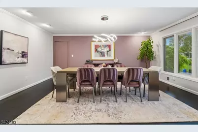 47 Cayuga Way, Millburn, NJ 07078 - Photo 6