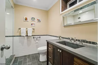 47 Cayuga Way, Millburn, NJ 07078 - Photo 36