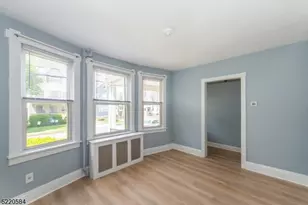 91 Walnut St, Bloomfield, NJ 07003 - Photo 4