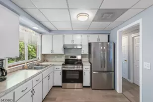 23 Sterling St, Franklin, NJ 07416 - Photo 12