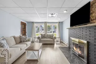 23 Sterling St, Franklin, NJ 07416 - Photo 8