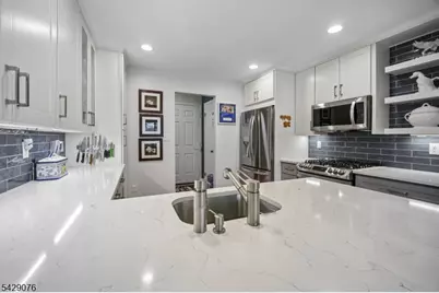 9C Sentinel Ct #9C, Chatham Township, NJ 07928 - Photo 14