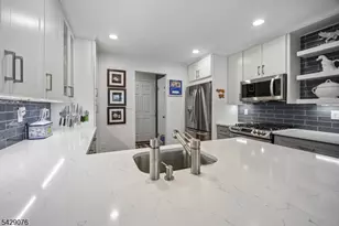 9C Sentinel Ct, Chatham Township, NJ 07928 - Photo 14