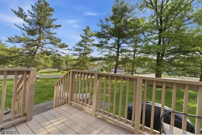 10 Cedar Ct, Raritan Township, NJ 08822 - Photo 14