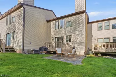 10 Cedar Ct, Raritan Township, NJ 08822 - Photo 16