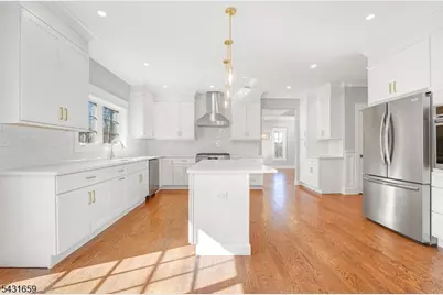 1 Lourdes Ct, Andover Township, NJ 07860 - Photo 6