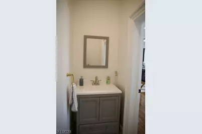 271 Bergen Blvd, Woodland Park, NJ 07424 - Photo 18