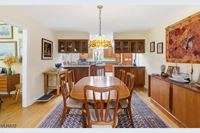 241 Hillside Avenue, Roxbury Township, NJ 07836 - Photo 10