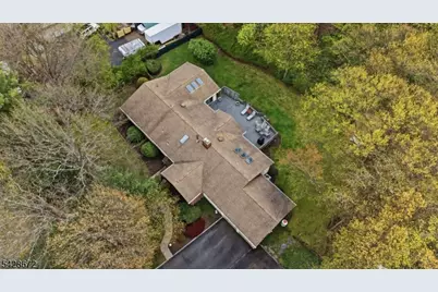 241 Hillside Avenue, Roxbury Township, NJ 07836 - Photo 36