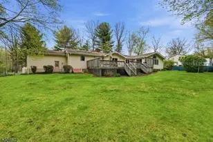 241 Hillside Ave, Roxbury Township, NJ 07836 - Photo 32