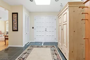 241 Hillside Ave, Roxbury Township, NJ 07836 - Photo 4