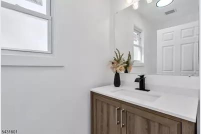 288 Harrison St, Nutley, NJ 07110 - Photo 24
