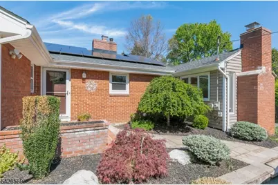 492 King George Rd, Bernards Township, NJ 07920 - Photo 2