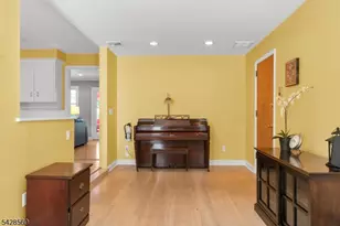 492 King George Rd, Bernards Township, NJ 07920 - Photo 10