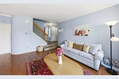 7 Witherspoon Ct #7, Morris Township, NJ 07960 - Photo 2