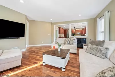 34 White Meadow Rd, Hillsborough Township, NJ 08844 - Photo 12