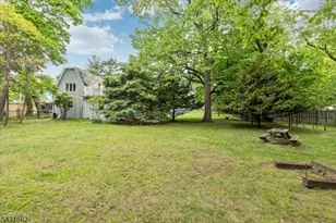 159 Park St, Montclair Twp., NJ 07042 - Photo 36