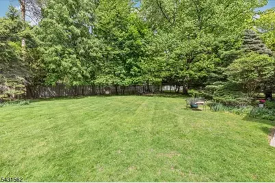 159 Park St, Montclair Twp., NJ 07042 - Photo 24