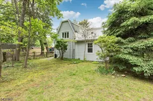 159 Park St, Montclair Twp., NJ 07042 - Photo 34