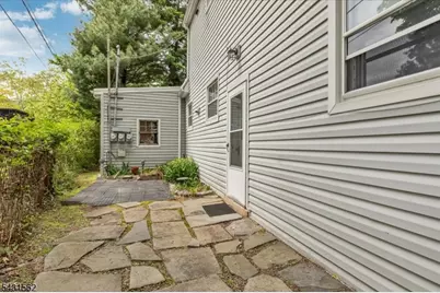 159 Park St, Montclair Twp., NJ 07042 - Photo 30